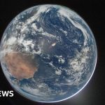 Astronauts in a spacecraft during a communication blackout behind the Moon.