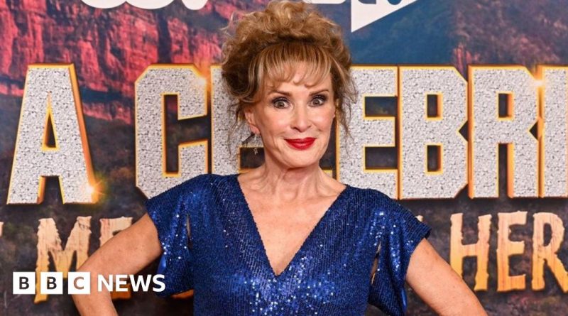 A group discussing Beverley Callard's cancer diagnosis in a supportive setting.