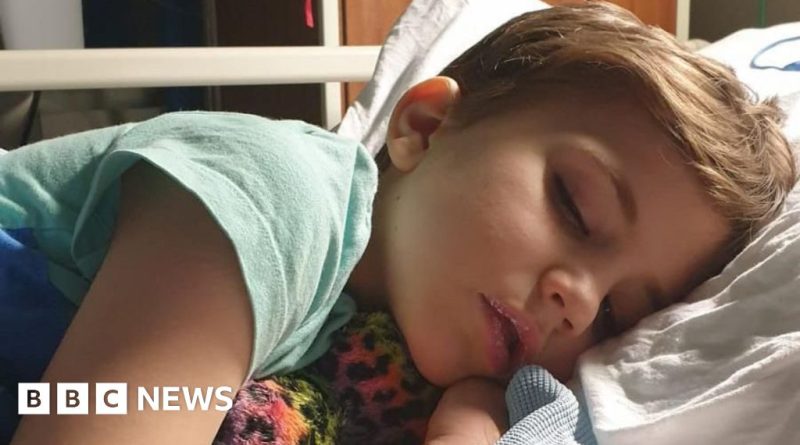 A family discusses vitamin D poisoning in a doctor's office.