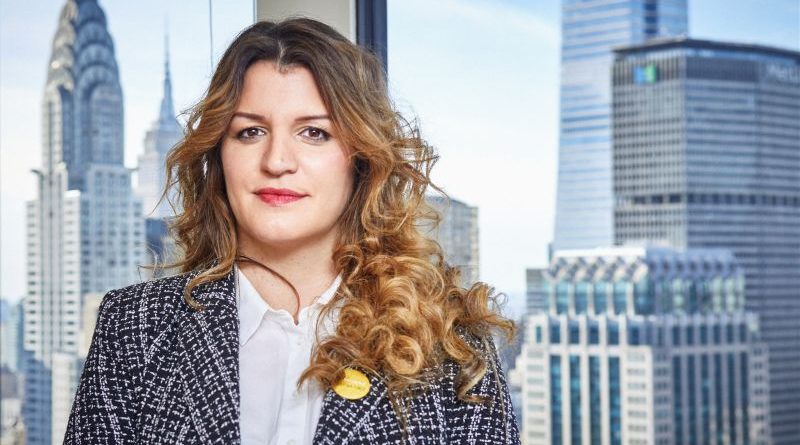 Group of women in conservative attire discussing Marlene Schiappa's Playboy cover controversy.