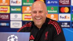 Evan Gershkovich appeal case discussed by journalists in city setting.