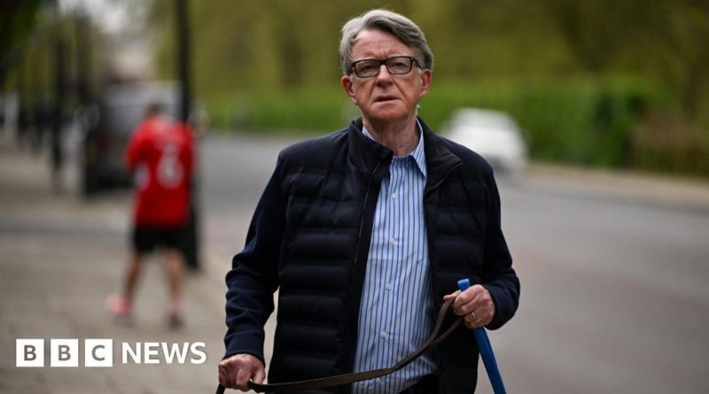 A serious meeting about the Olly Robbins security controversy, with professionals discussing protocols.