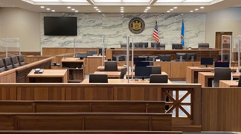 Journalists in a news studio presenting unbiased news for Fox News No Spin Zone.