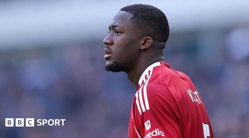 Ibrahima Konate discussing his Liverpool contract in a professional setting.