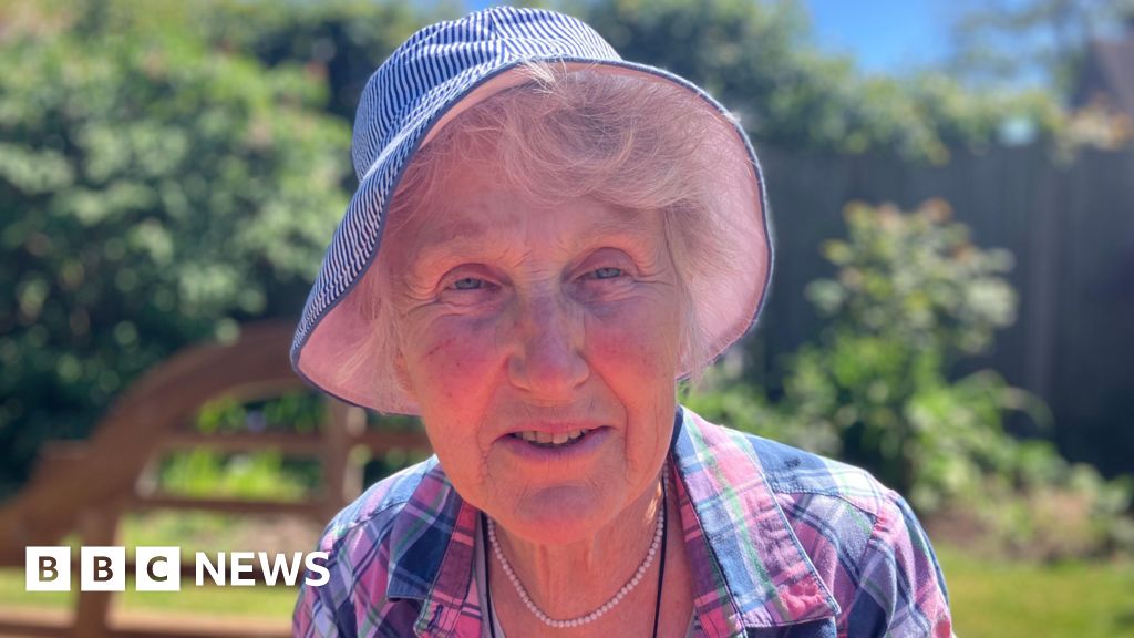 Golders Green Jewish community members discussing safety after an attack.