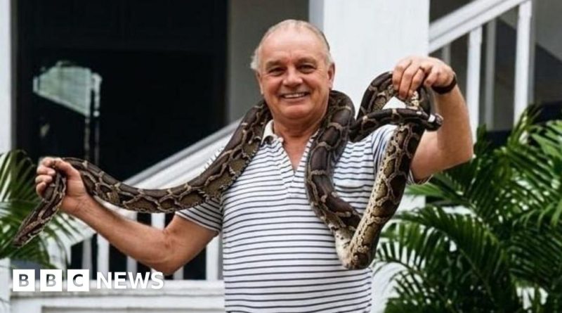 A lively Kolkata jazz concert scene showcasing musicians and an engaged audience.