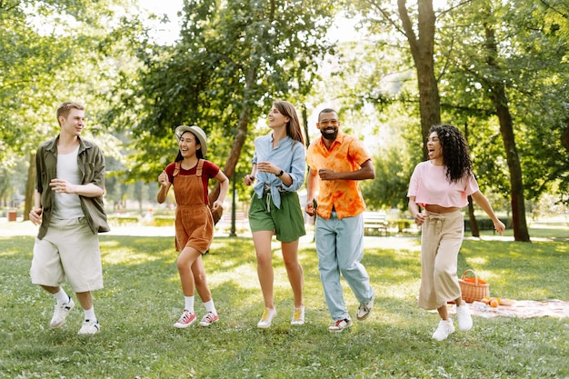 Midweek Heatwave: Temperatures to Soar to 25°C