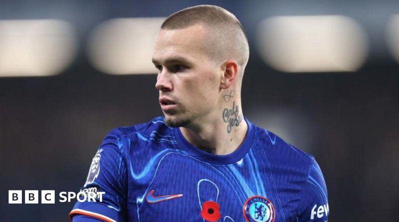 A lawyer consulting with a client about Mudryk's FA ban appeal.