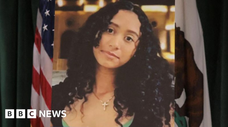 Courtroom scene illustrating D4vd murder charge legal proceedings.