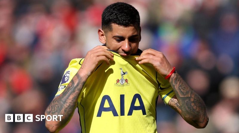 Cristian Romero injury impacts Tottenham's team dynamics during training.