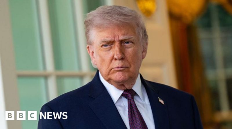 Diplomats discussing the Hormuz blockade and Iran deal in a meeting.