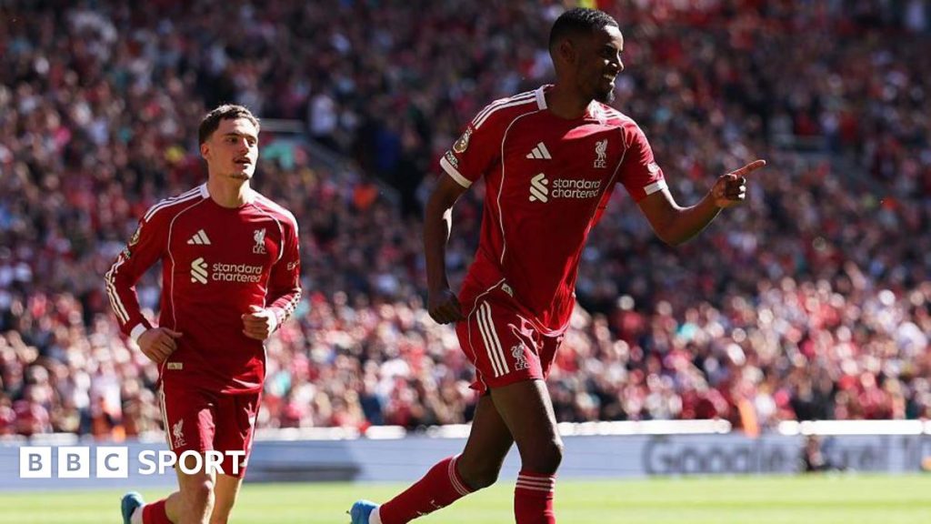 Football training session featuring Liverpool future stars Isak and Wirtz focused on teamwork.