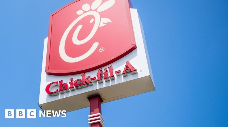 Staff at a fast-food restaurant involved in mac-and-cheese theft investigation.